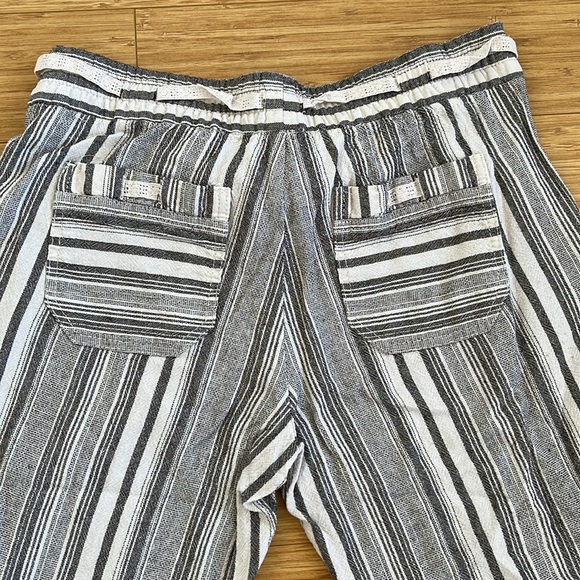 Rewind Stripped Linen Pants - Picture 7 of 8